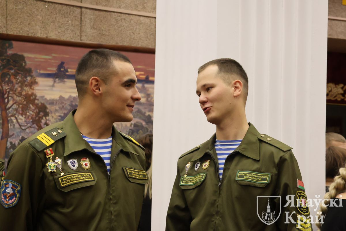 voennosluzhashchij-16